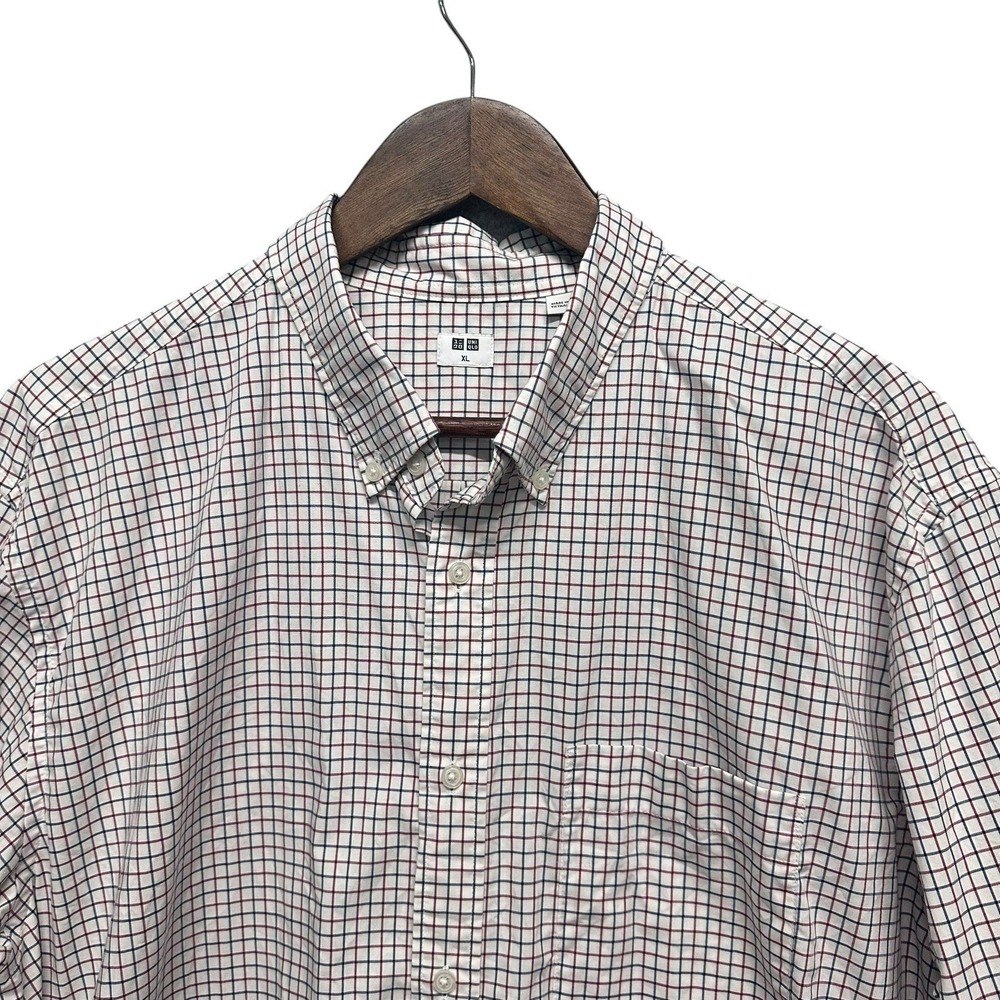 Uniqlo Men's Long Sleeve Plaid Shirt Size XL White Prep Button Up Casual Pockets